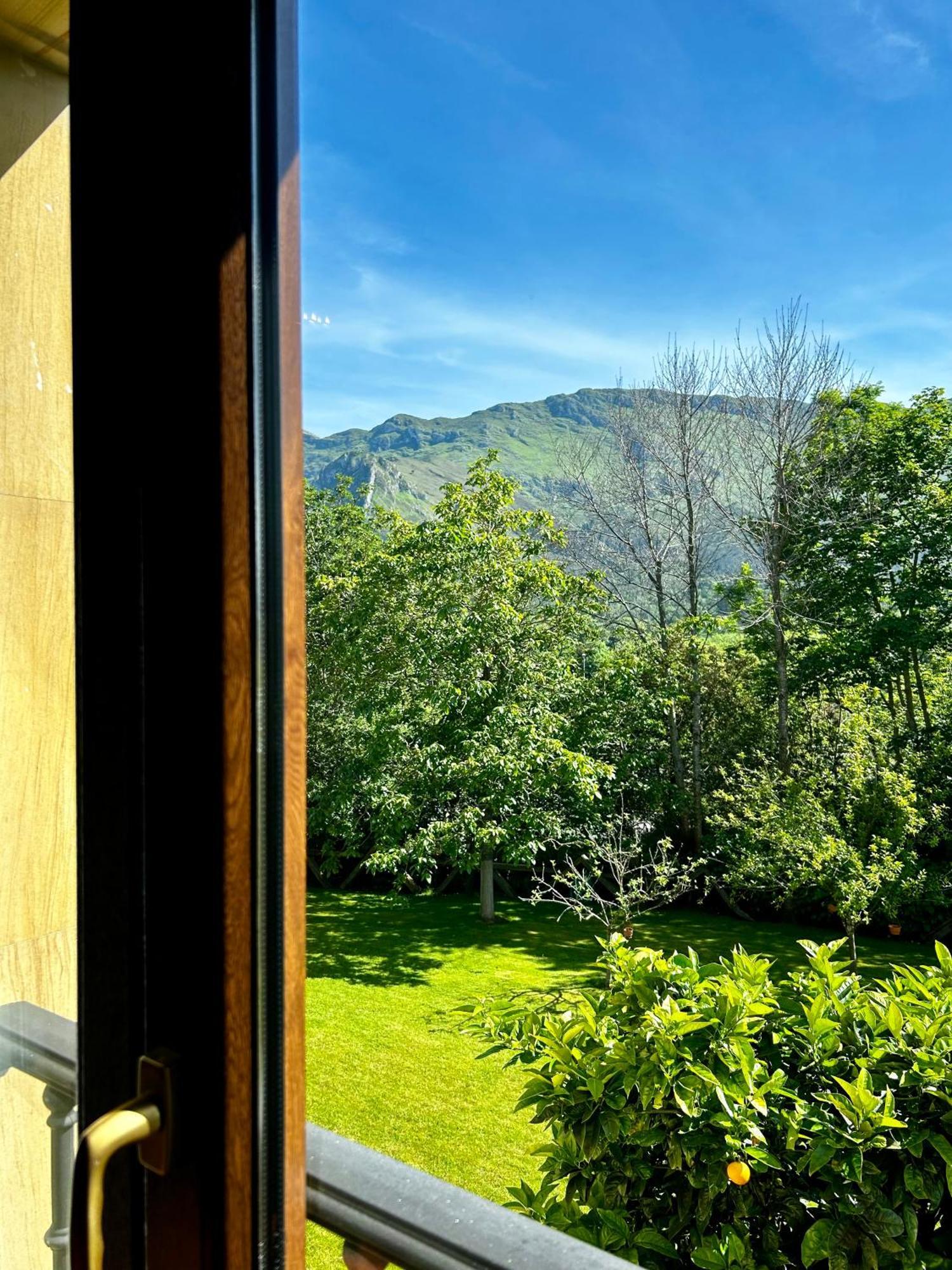Apartamentos Rurales L'Arquera Лянес Екстериор снимка